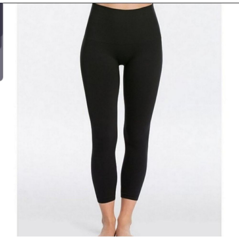 Spanx  Look At Me Now cropped  Seamless Leggings black size large